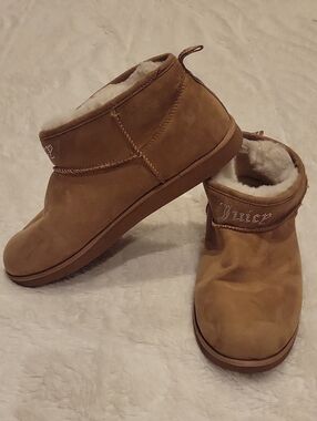Women's Juicy Couture Ankle Boots Size 9